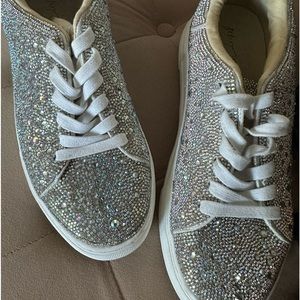 Betsy Johnson Bling Tennis Shoes size 10 only worn once